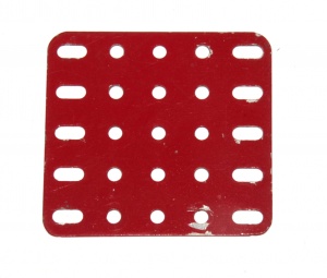 72 Flat Plate 5x5 Hole Mid Red Used