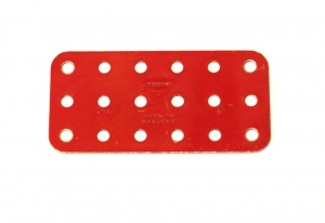 73 Flat Plate 3x6 Hole Mid Red Repainted
