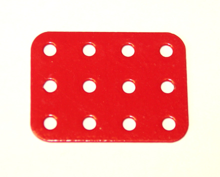 74a Flat Plate 3x4 Hole Red