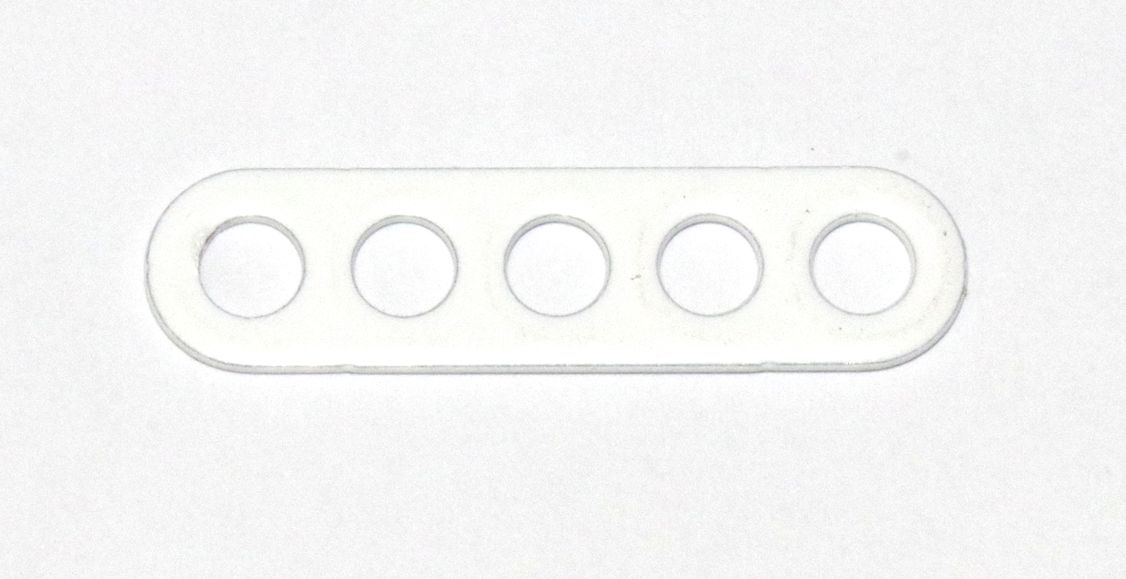 C768 Narrow Connector Strip 5 Hole 1 3/8'' White Original