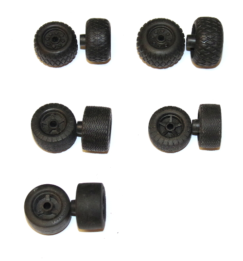 SALE 7.95 Ea. Details about   Antique Gilbert Erector Meccano Spoked Wheels with Tires Tyres 